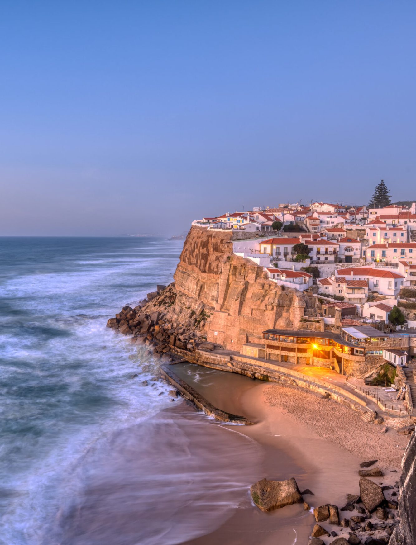 azenhas-do-mar-at-the-portuguese-atlantic-coast-2025-03-10-05-36-27-utc